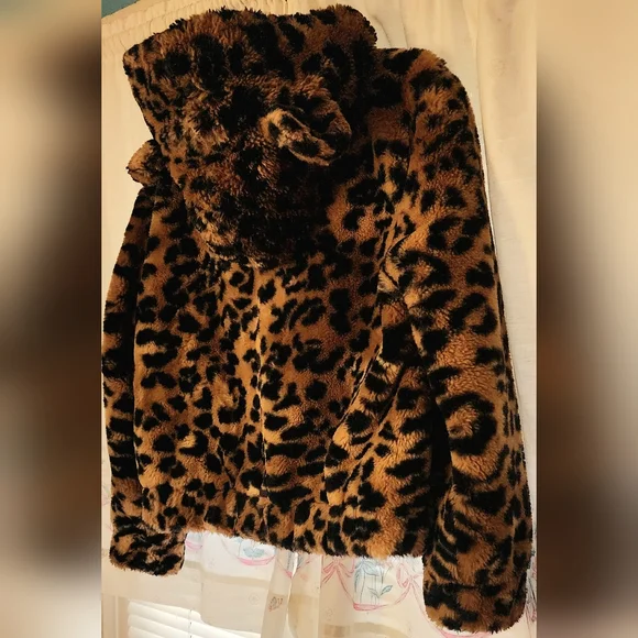 Merona PLUSH FAUX FUR LEOPARD ANIMAL PRINT EARS Hooded Jacket Coat (S) L… - Picture 4 of 6